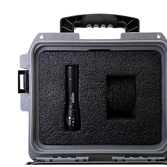 Invicta 48mm Aviator Quartz Chronograph Bracelet Watch w/ Combat Case - Picture 2 of 7